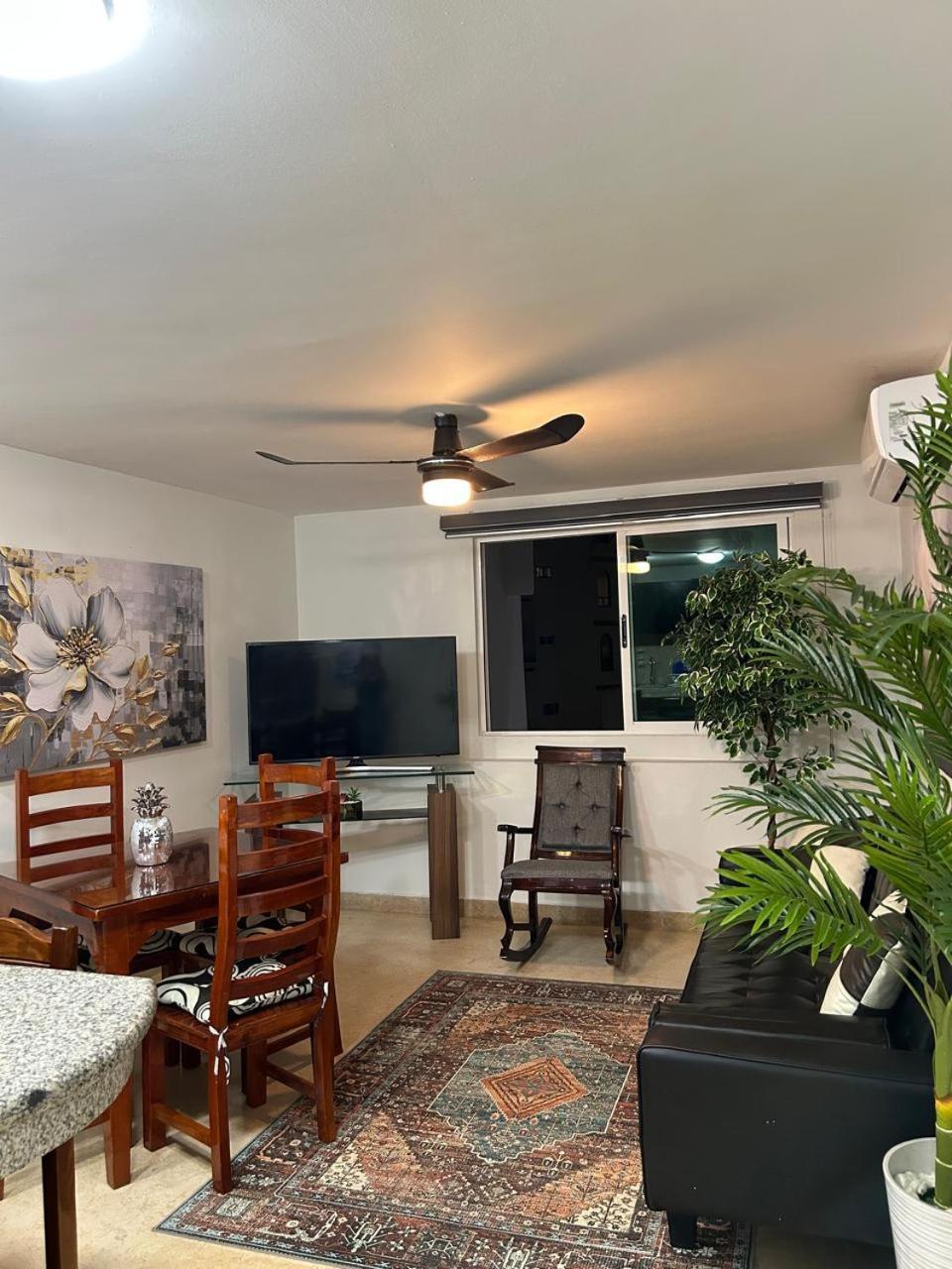 2 Bdrm - Sleeps 8 -ocean Front -ocean View